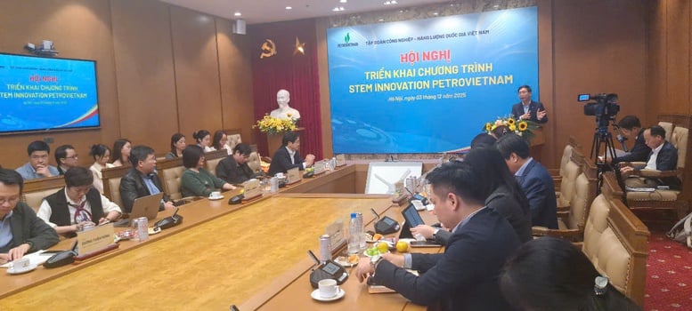 100 international standard STEM labs will be handed over to high schools before December 31, 2025.