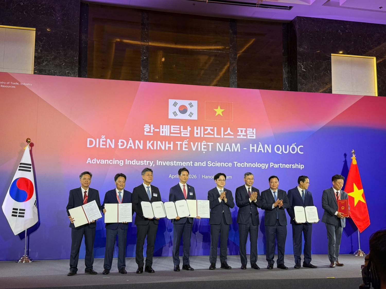 LNG Quỳnh Lập - Động lực mới cho an ninh năng lượng Bắc Trung Bộ”